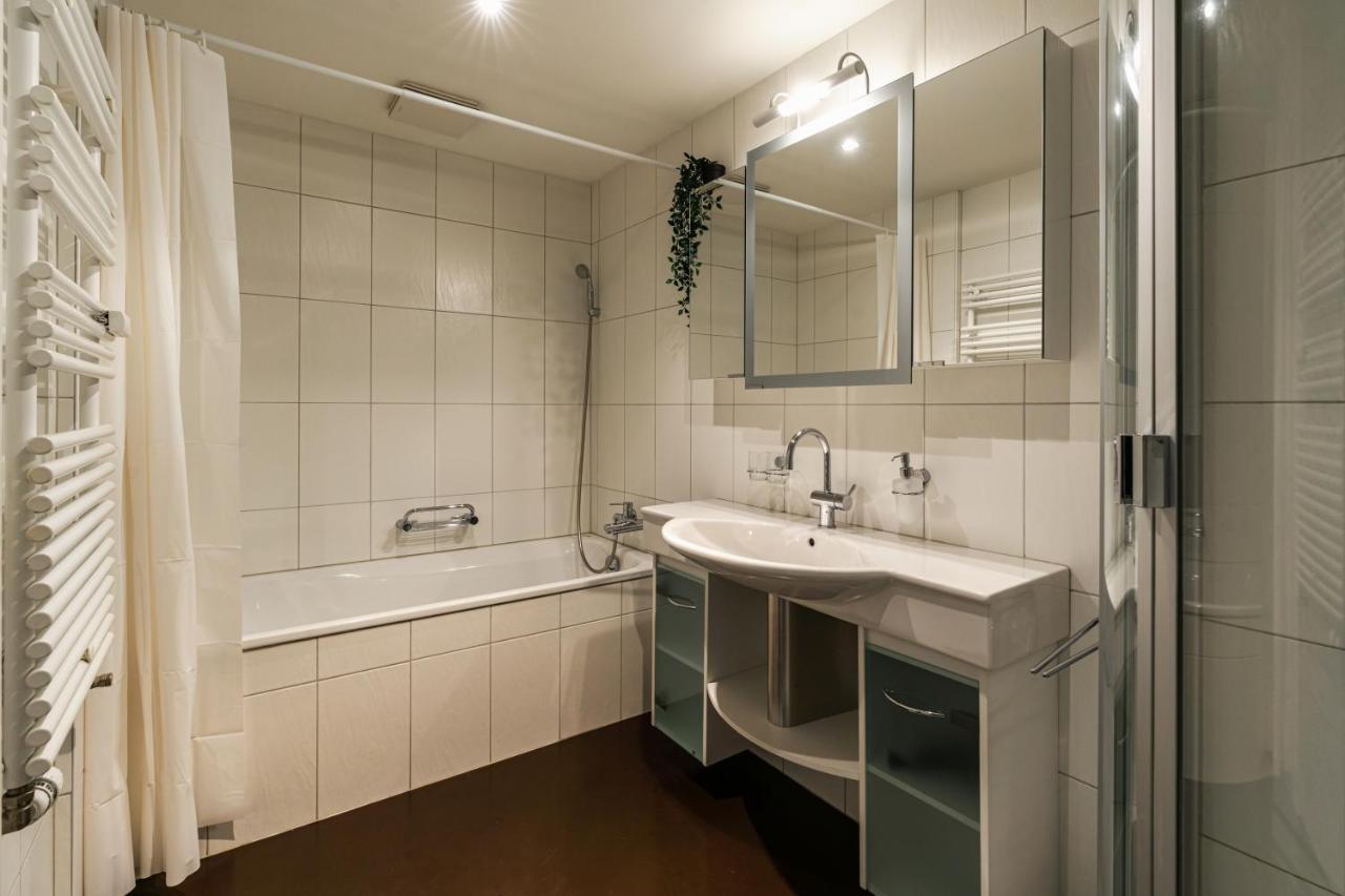Old Town Apt In The Heart Of Thun With Garden エクステリア 写真